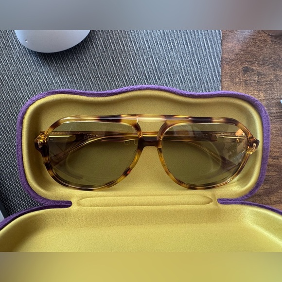 Gucci Aviator Oversized Havana Sunglasses - Picture 4 of 6